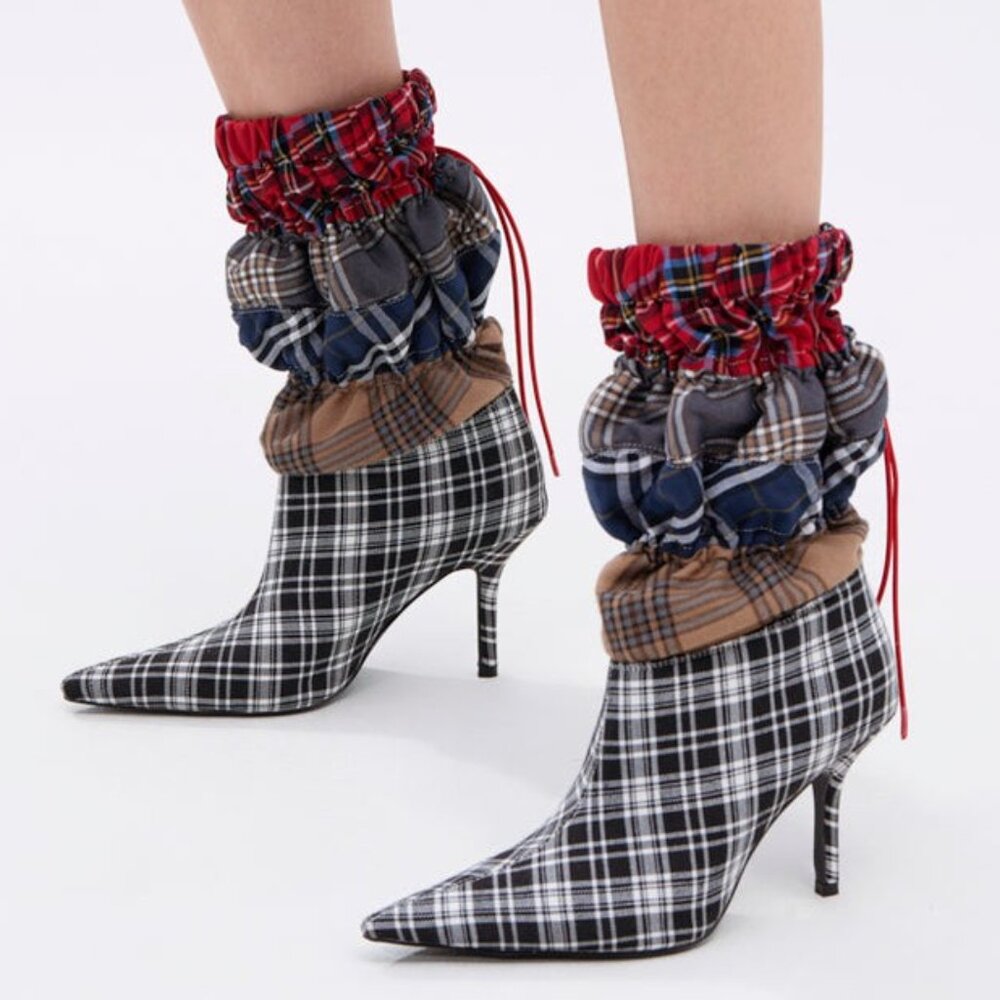 *NEW* Wm's Sz. 9 AZALEA WANG ELADIES MULTI BOXER BOOTIES